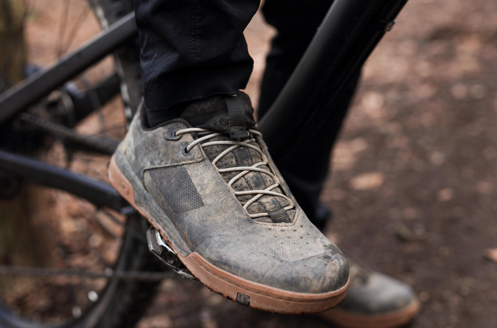 Crankbrothers Stamp Lace shoe review | off-road.cc